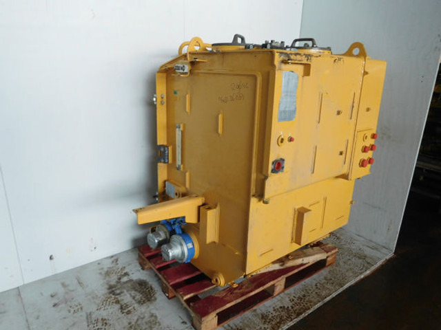 Liebherr Hydraulic Tank - מכל הידרולי: תמונה 2 Liebherr Hydraulic Tank - מכל הידרולי: תמונה 2