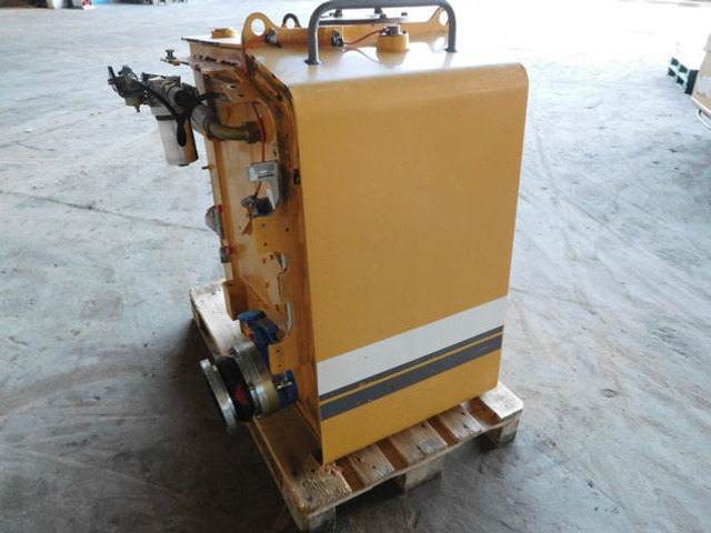 Liebherr Hydraulic Tank - מכל הידרולי: תמונה 2 Liebherr Hydraulic Tank - מכל הידרולי: תמונה 2