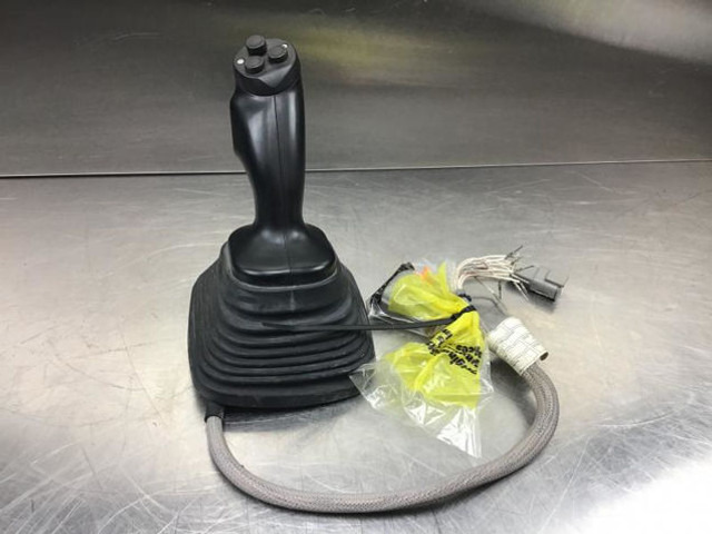 Liebherr Joystick Right - ידית הילוכים: תמונה 5 Liebherr Joystick Right - ידית הילוכים: תמונה 5