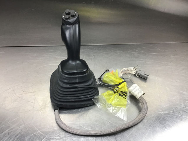 Liebherr Joystick Right - ידית הילוכים: תמונה 2 Liebherr Joystick Right - ידית הילוכים: תמונה 2