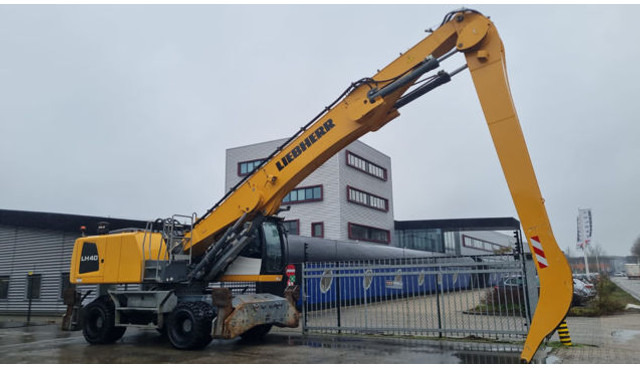Liebherr LH 40 M Industry Litronic - מטפל בפסולת/ תעשייתי: תמונה 2 Liebherr LH 40 M Industry Litronic - מטפל בפסולת/ תעשייתי: תמונה 2