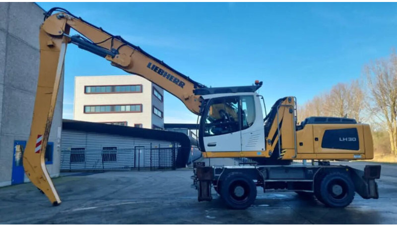 Liebherr LH30 M - מטפל בפסולת/ תעשייתי: תמונה 3 Liebherr LH30 M - מטפל בפסולת/ תעשייתי: תמונה 3