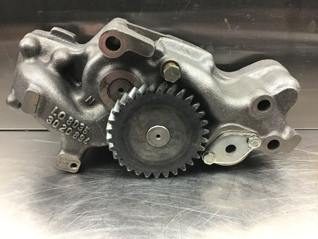 Liebherr Oil Pump - משאבת שמן: תמונה 1 Liebherr Oil Pump - משאבת שמן: תמונה 1