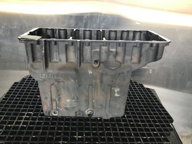 בית ארכובה Liebherr Oil Sump: תמונה 9