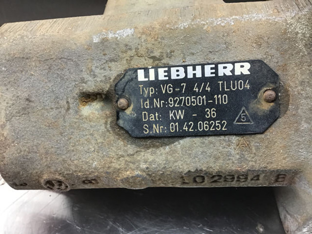 Liebherr Pilot Control Unit - ידית הילוכים: תמונה 3 Liebherr Pilot Control Unit - ידית הילוכים: תמונה 3