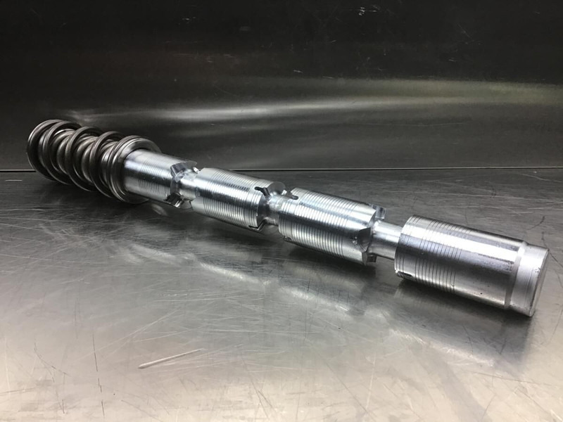 Liebherr Piston - צילינדר הידרולי: תמונה 2 Liebherr Piston - צילינדר הידרולי: תמונה 2