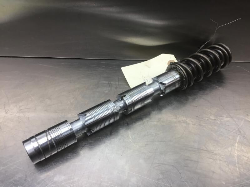 Liebherr Piston - צילינדר הידרולי: תמונה 2 Liebherr Piston - צילינדר הידרולי: תמונה 2