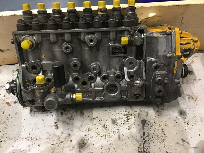 Liebherr R944 / R974 / R954 / R964 / PR764 / D9408TIE - משאבת דלק: תמונה 1 Liebherr R944 / R974 / R954 / R964 / PR764 / D9408TIE - משאבת דלק: תמונה 1