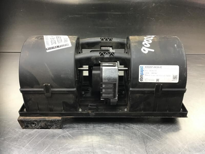 Liebherr R946 LC / R946 NLC / R956 / R976 / R926 LC / R920 / R920 LC - מנוע מפוח: תמונה 1 Liebherr R946 LC / R946 NLC / R956 / R976 / R926 LC / R920 / R920 LC - מנוע מפוח: תמונה 1