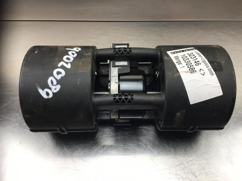 Liebherr R946 LC / R946 NLC / R956 / R976 / R926 LC / R920 / R920 LC - מנוע מפוח: תמונה 2 Liebherr R946 LC / R946 NLC / R956 / R976 / R926 LC / R920 / R920 LC - מנוע מפוח: תמונה 2