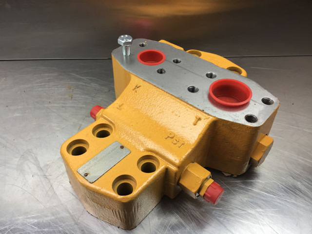 Liebherr Shuttle Valveblock - שסתום: תמונה 3 Liebherr Shuttle Valveblock - שסתום: תמונה 3