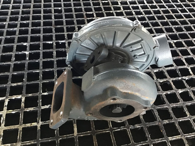 Liebherr Turbo charger K27 - טורבו: תמונה 4 Liebherr Turbo charger K27 - טורבו: תמונה 4