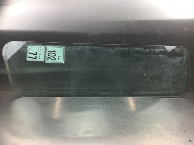Liebherr Window Glass - חלון וחלקים: תמונה 1 Liebherr Window Glass - חלון וחלקים: תמונה 1