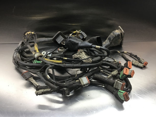 Liebherr Wire Harness - כבלים/ רתמת חוט: תמונה 1 Liebherr Wire Harness - כבלים/ רתמת חוט: תמונה 1
