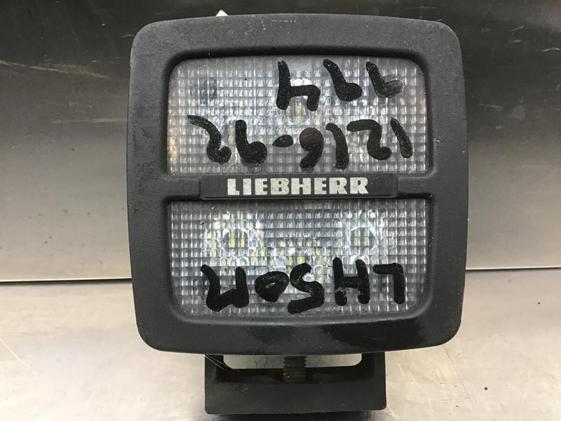 Liebherr Work Light - פנס קדמי: תמונה 1 Liebherr Work Light - פנס קדמי: תמונה 1