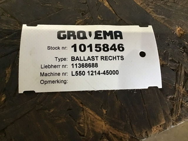 Liebherr - משקל נגד עבור מכונת בנייה: תמונה 2 Liebherr - משקל נגד עבור מכונת בנייה: תמונה 2