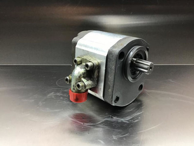 Rexroth Gear Pump - משאבה הידרולית: תמונה 2 Rexroth Gear Pump - משאבה הידרולית: תמונה 2