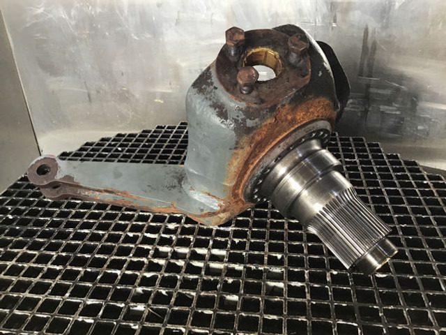 Rexroth Steering House Right - מפרק היגוי: תמונה 1 Rexroth Steering House Right - מפרק היגוי: תמונה 1