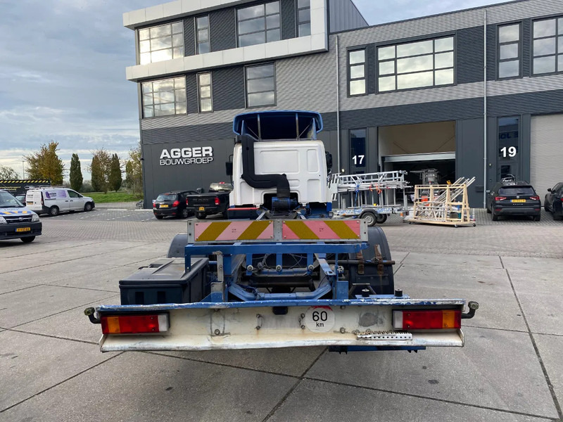 DAF CF 75.310 / Manual / Euro 3 - משאית עם שלדת תא: תמונה 5 DAF CF 75.310 / Manual / Euro 3 - משאית עם שלדת תא: תמונה 5