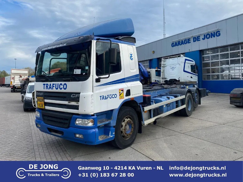 DAF CF 75.310 / Manual / Euro 3 - משאית עם שלדת תא: תמונה 1 DAF CF 75.310 / Manual / Euro 3 - משאית עם שלדת תא: תמונה 1