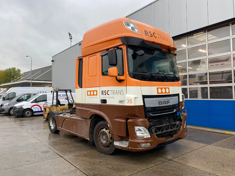 DAF XF 106.460 / Damage / 2x Tank / ADR - יחידת טרקטור: תמונה 3 DAF XF 106.460 / Damage / 2x Tank / ADR - יחידת טרקטור: תמונה 3