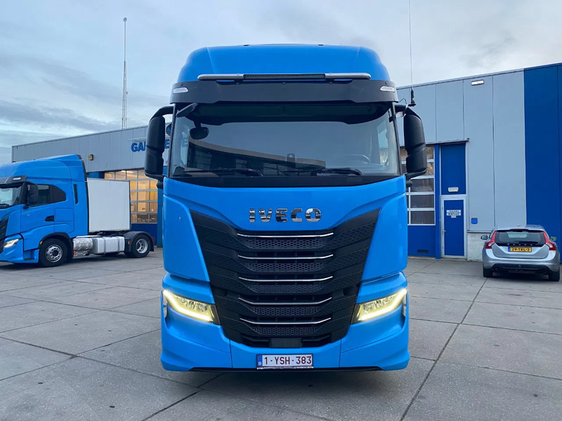 Iveco S-WAY 460 / Intarder / 2x Tank / Euro 6 - יחידת טרקטור: תמונה 2 Iveco S-WAY 460 / Intarder / 2x Tank / Euro 6 - יחידת טרקטור: תמונה 2