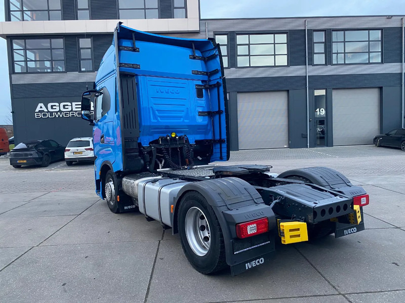 Iveco S-WAY 460 / Intarder / 2x Tank / Euro 6 - יחידת טרקטור: תמונה 4 Iveco S-WAY 460 / Intarder / 2x Tank / Euro 6 - יחידת טרקטור: תמונה 4