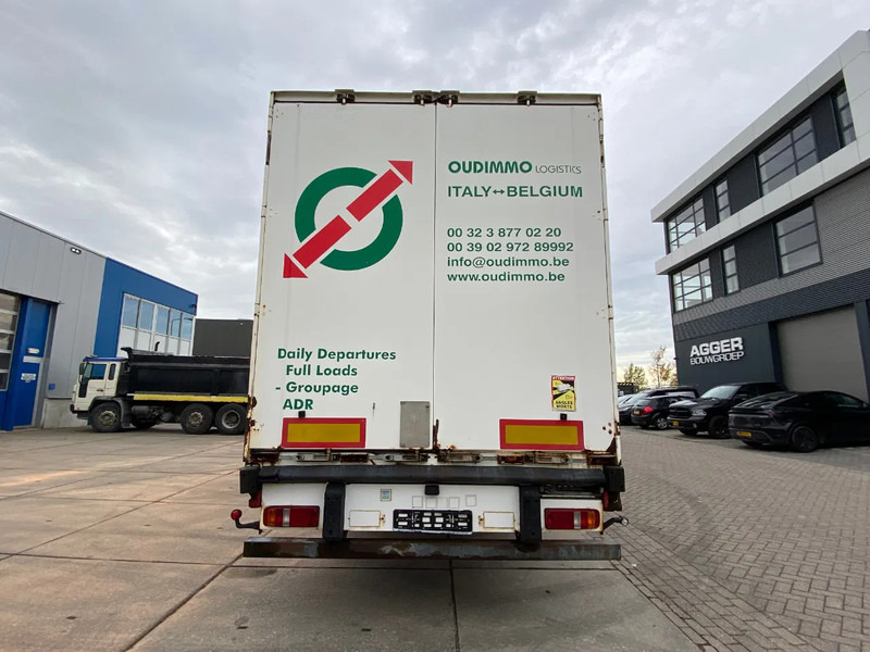 Krone SD 27 / Closed Box / Mercedes + Disc - סמיטריילר בתיבה סגורה: תמונה 2 Krone SD 27 / Closed Box / Mercedes + Disc - סמיטריילר בתיבה סגורה: תמונה 2