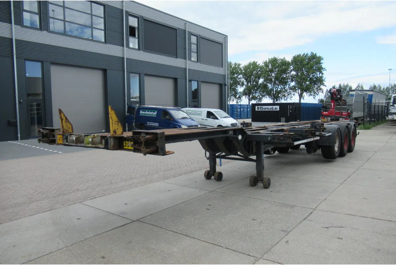 Renders Container Chassis / Extendable on rear / BPW + drum - סמיטריילר מוביל מכולות/ החלפת גוף: תמונה 3 Renders Container Chassis / Extendable on rear / BPW + drum - סמיטריילר מוביל מכולות/ החלפת גוף: תמונה 3