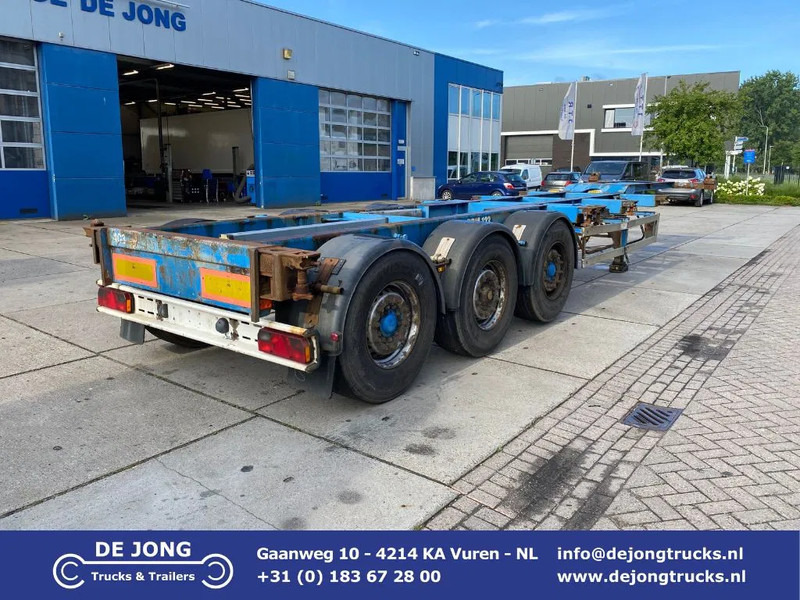 Renders Container chassis / Mercedes + Disc / 1x Lift Axle / 1x Extendable - סמיטריילר מוביל מכולות/ החלפת גוף: תמונה 1 Renders Container chassis / Mercedes + Disc / 1x Lift Axle / 1x Extendable - סמיטריילר מוביל מכולות/ החלפת גוף: תמונה 1