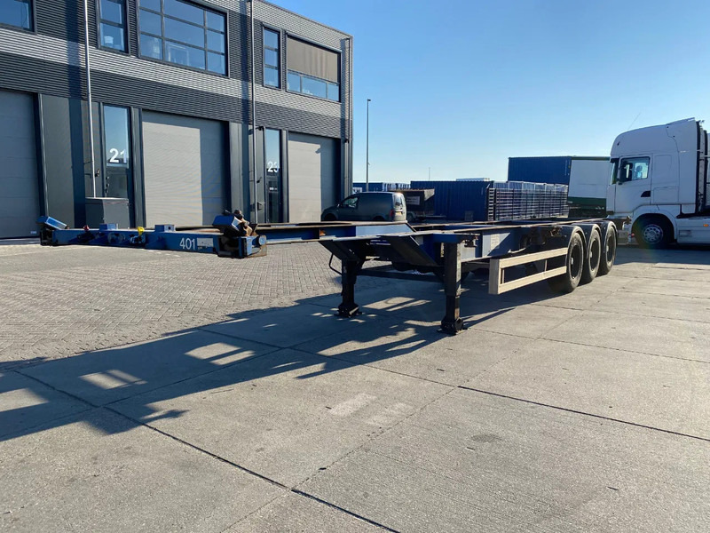 TURBO'S HOET 40 FT / BPW + Disc / 1x Lift Axle / 4690 KG! - סמיטריילר מוביל מכולות/ החלפת גוף: תמונה 4 TURBO'S HOET 40 FT / BPW + Disc / 1x Lift Axle / 4690 KG! - סמיטריילר מוביל מכולות/ החלפת גוף: תמונה 4