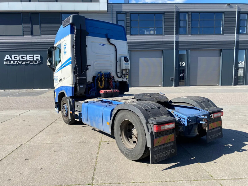 Volvo FH 13.420 Globetrotter / ADR / Stand Airco - יחידת טרקטור: תמונה 4 Volvo FH 13.420 Globetrotter / ADR / Stand Airco - יחידת טרקטור: תמונה 4