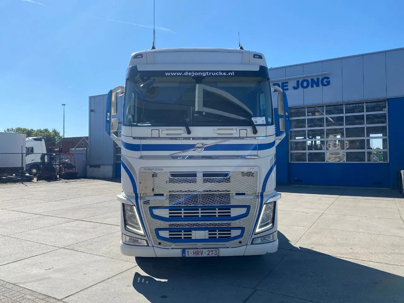 Volvo FH 13.500 Globetrotter / Full Spoilers / Stand Airco / Hydraulic - יחידת טרקטור: תמונה 2 Volvo FH 13.500 Globetrotter / Full Spoilers / Stand Airco / Hydraulic - יחידת טרקטור: תמונה 2