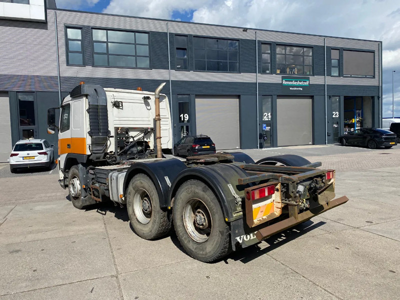 Volvo FM 440 6x4 / Hooklift and Tractor / Hub Reduction - יחידת טרקטור: תמונה 4 Volvo FM 440 6x4 / Hooklift and Tractor / Hub Reduction - יחידת טרקטור: תמונה 4
