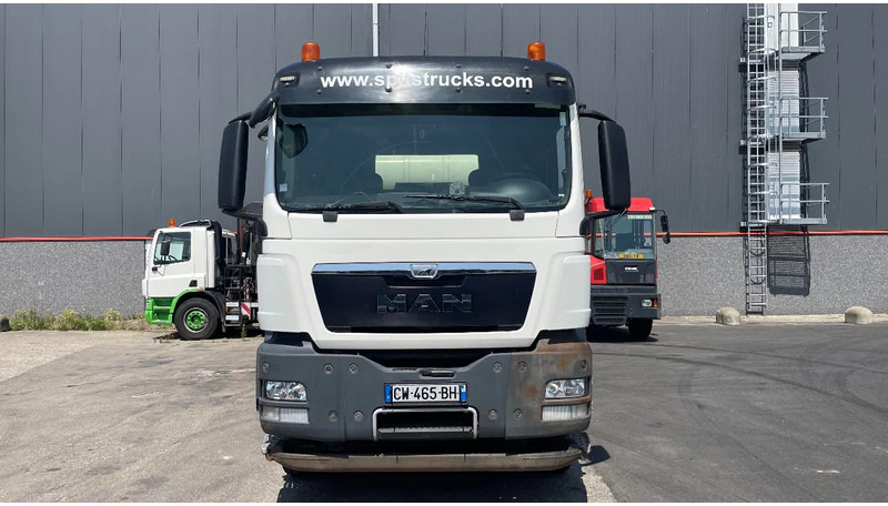 MAN TGS 35.360 LIEBHERR 9M3 - משאית מערבלת בטון: תמונה 2 MAN TGS 35.360 LIEBHERR 9M3 - משאית מערבלת בטון: תמונה 2