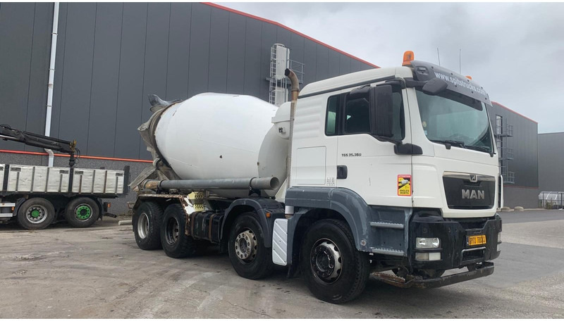 MAN TGS 35.360 MIXER + KOELKAST - משאית מערבלת בטון: תמונה 3 MAN TGS 35.360 MIXER + KOELKAST - משאית מערבלת בטון: תמונה 3