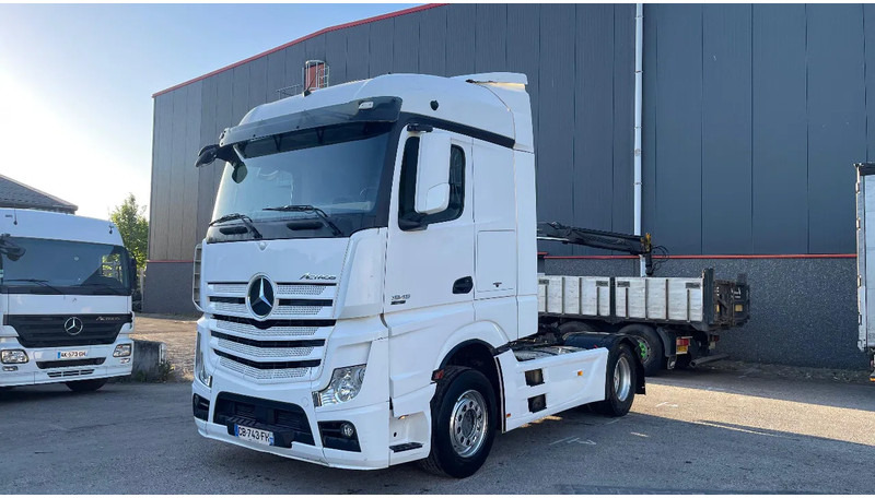 Mercedes-Benz Actros 1945 - יחידת טרקטור: תמונה 1 Mercedes-Benz Actros 1945 - יחידת טרקטור: תמונה 1