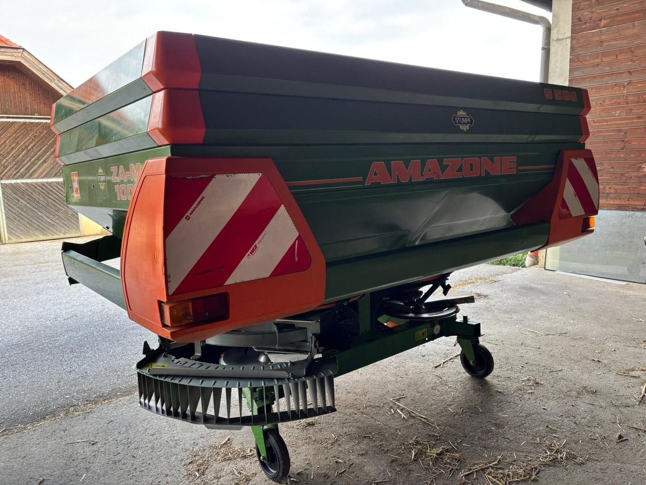 Amazone Amazone ZAM 1001 Wiegestreuer - מפזרת דשן: תמונה 5 Amazone Amazone ZAM 1001 Wiegestreuer - מפזרת דשן: תמונה 5