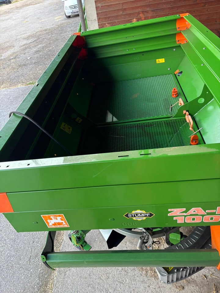 Amazone Amazone ZAM 1001 Wiegestreuer - מפזרת דשן: תמונה 4 Amazone Amazone ZAM 1001 Wiegestreuer - מפזרת דשן: תמונה 4