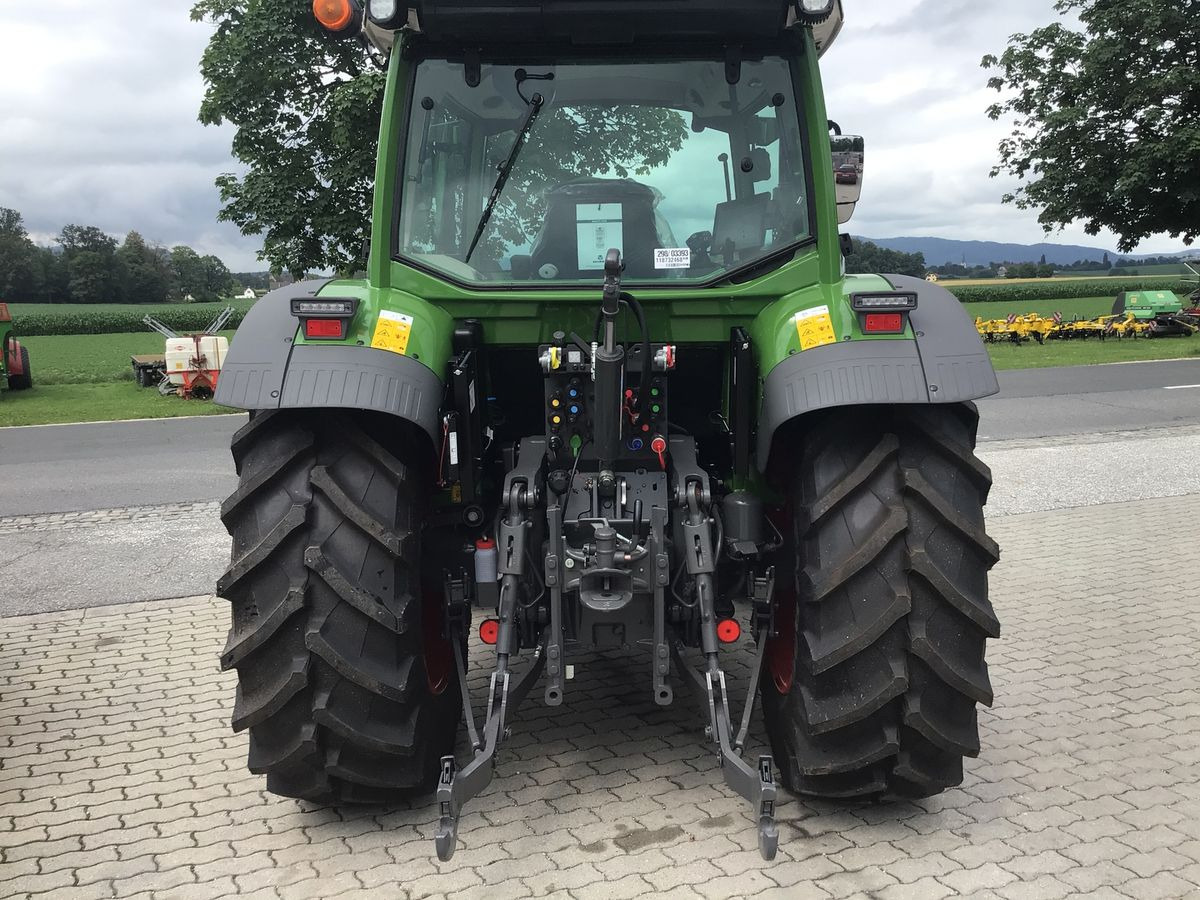 Fendt 211 Vario (FendtONE) - טרקטור חקלאי: תמונה 4 Fendt 211 Vario (FendtONE) - טרקטור חקלאי: תמונה 4