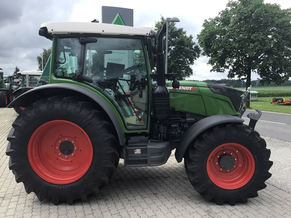 Fendt 211 Vario (FendtONE) - טרקטור חקלאי: תמונה 2 Fendt 211 Vario (FendtONE) - טרקטור חקלאי: תמונה 2