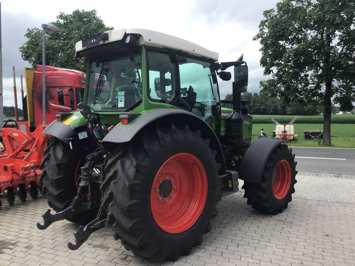 Fendt 211 Vario (FendtONE) - טרקטור חקלאי: תמונה 3 Fendt 211 Vario (FendtONE) - טרקטור חקלאי: תמונה 3