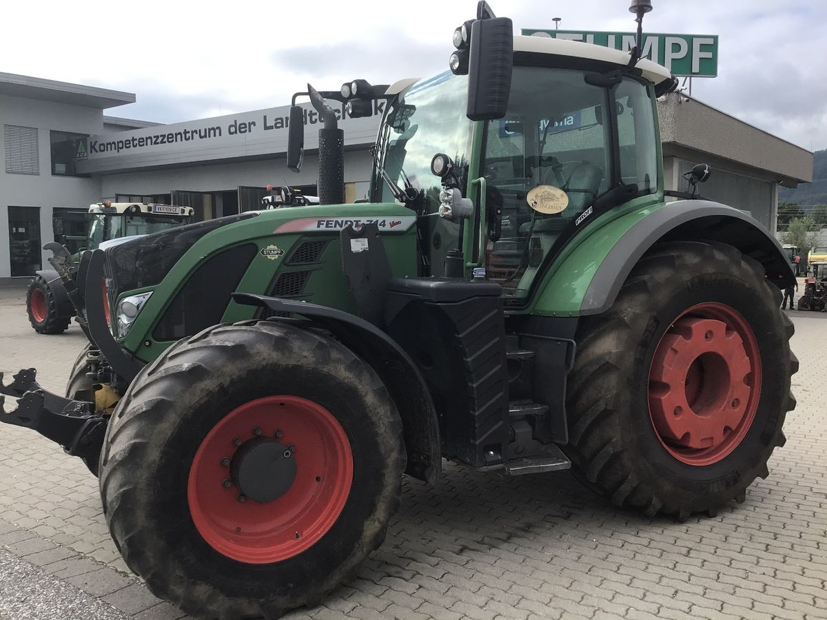 Fendt 714 Vo Vario - טרקטור חקלאי: תמונה 4 Fendt 714 Vo Vario - טרקטור חקלאי: תמונה 4