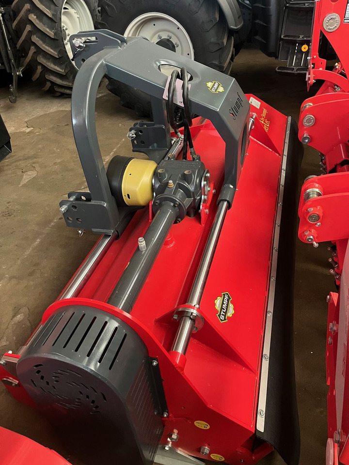 Powertec By Stumpf 260 - מכסחת תבואה/ עשבים: תמונה 2 Powertec By Stumpf 260 - מכסחת תבואה/ עשבים: תמונה 2