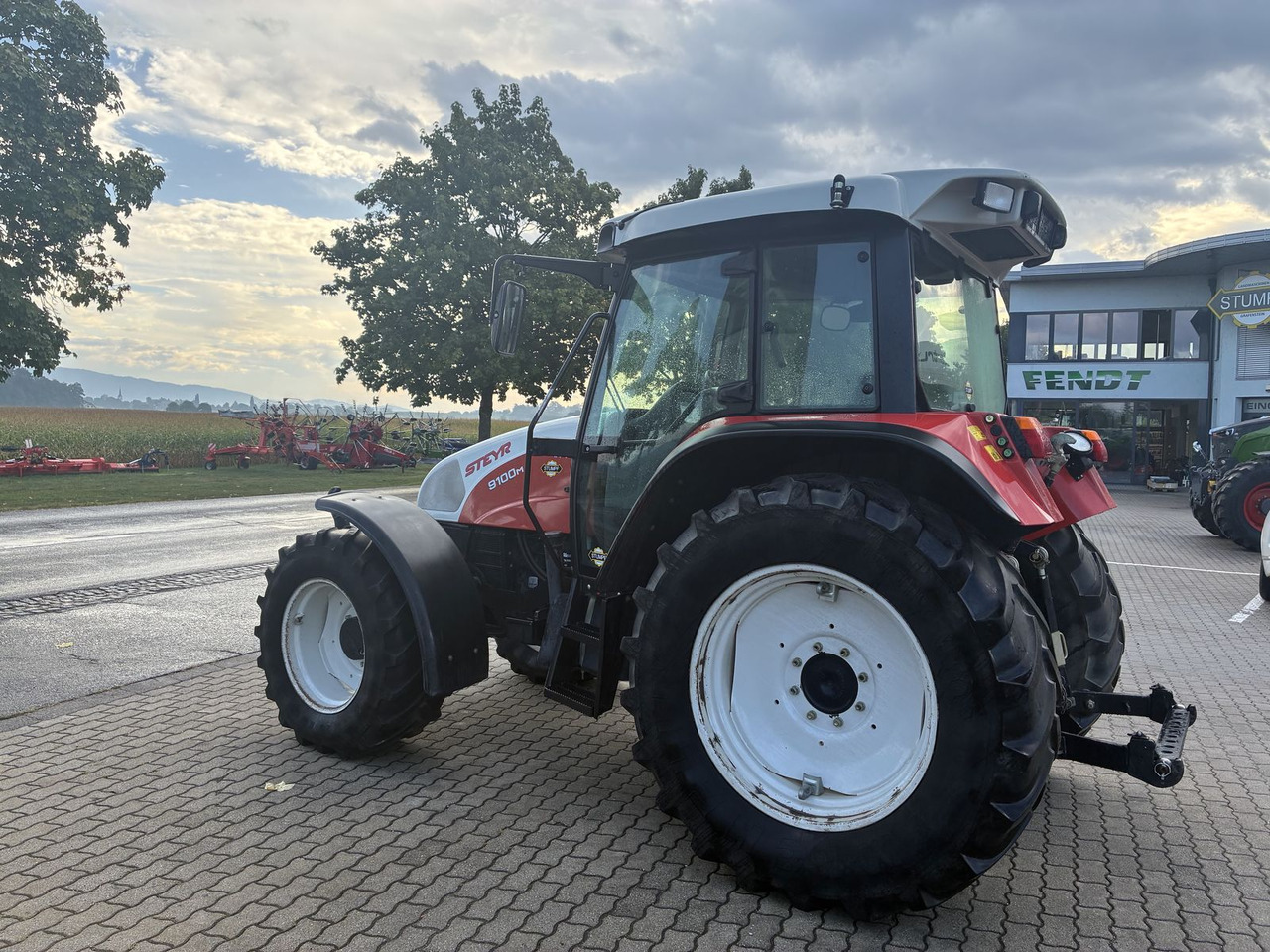 Steyr 9100 M Basis - טרקטור חקלאי: תמונה 5 Steyr 9100 M Basis - טרקטור חקלאי: תמונה 5