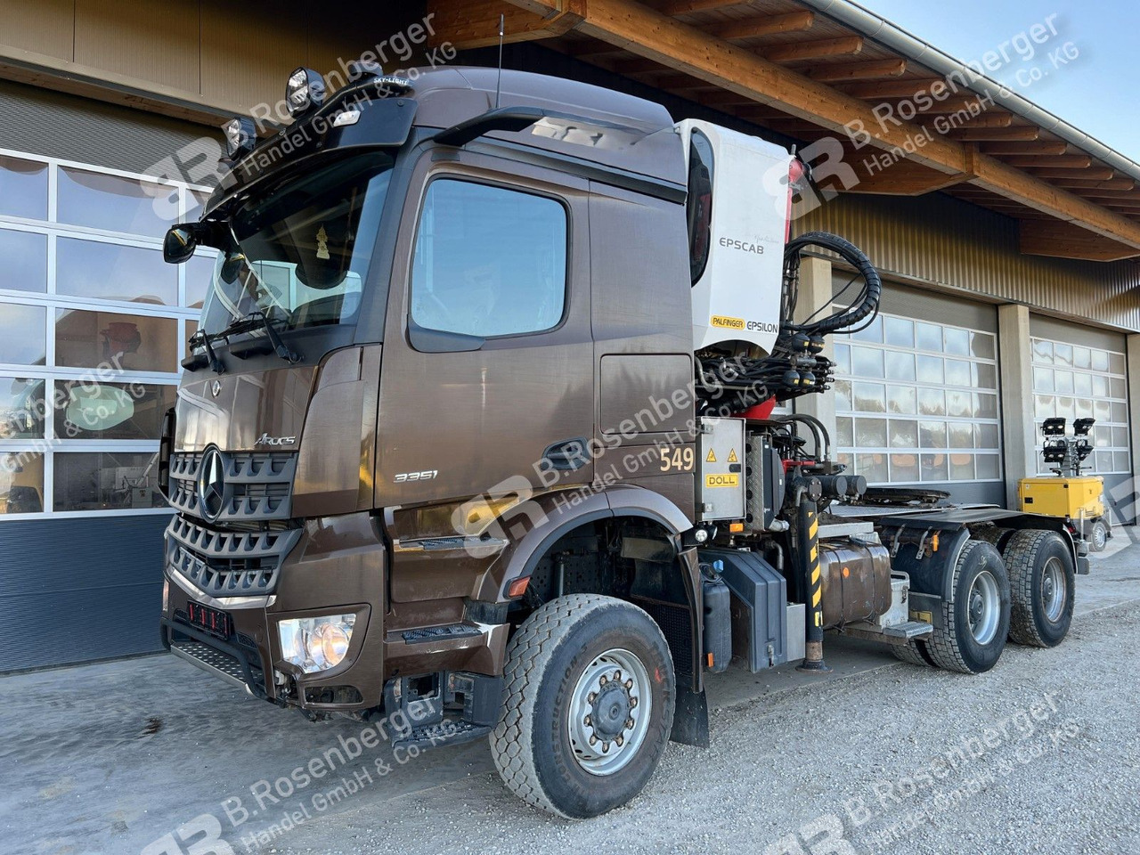 Mercedes-Benz Arocs 3351 6x6 Palfinger Epsilon S260Z96 - משאית עץ, משאית מנוף: תמונה 4 Mercedes-Benz Arocs 3351 6x6 Palfinger Epsilon S260Z96 - משאית עץ, משאית מנוף: תמונה 4