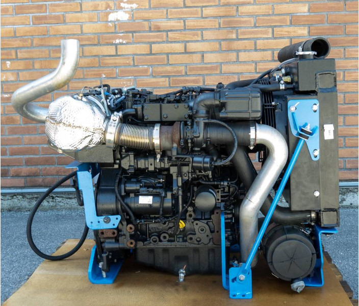 Deutz TD 2.2 L3 - מנוע עבור מכונת בנייה: תמונה 2 Deutz TD 2.2 L3 - מנוע עבור מכונת בנייה: תמונה 2