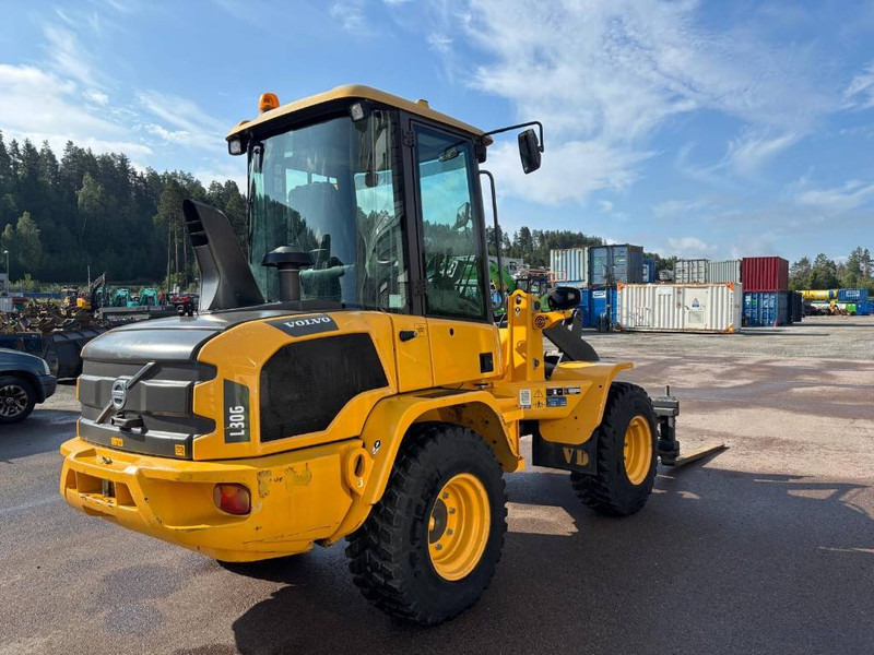 Volvo L 30 GS - מעמיס גלגלים: תמונה 3 Volvo L 30 GS - מעמיס גלגלים: תמונה 3