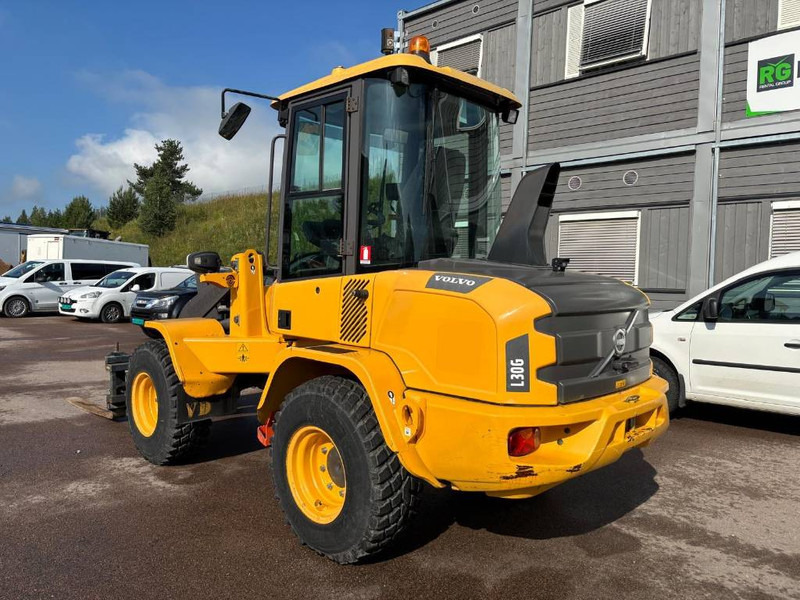 Volvo L 30 GS - מעמיס גלגלים: תמונה 2 Volvo L 30 GS - מעמיס גלגלים: תמונה 2