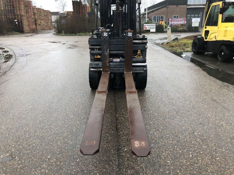 מלגזת LPG Caterpillar GP35N: תמונה 10